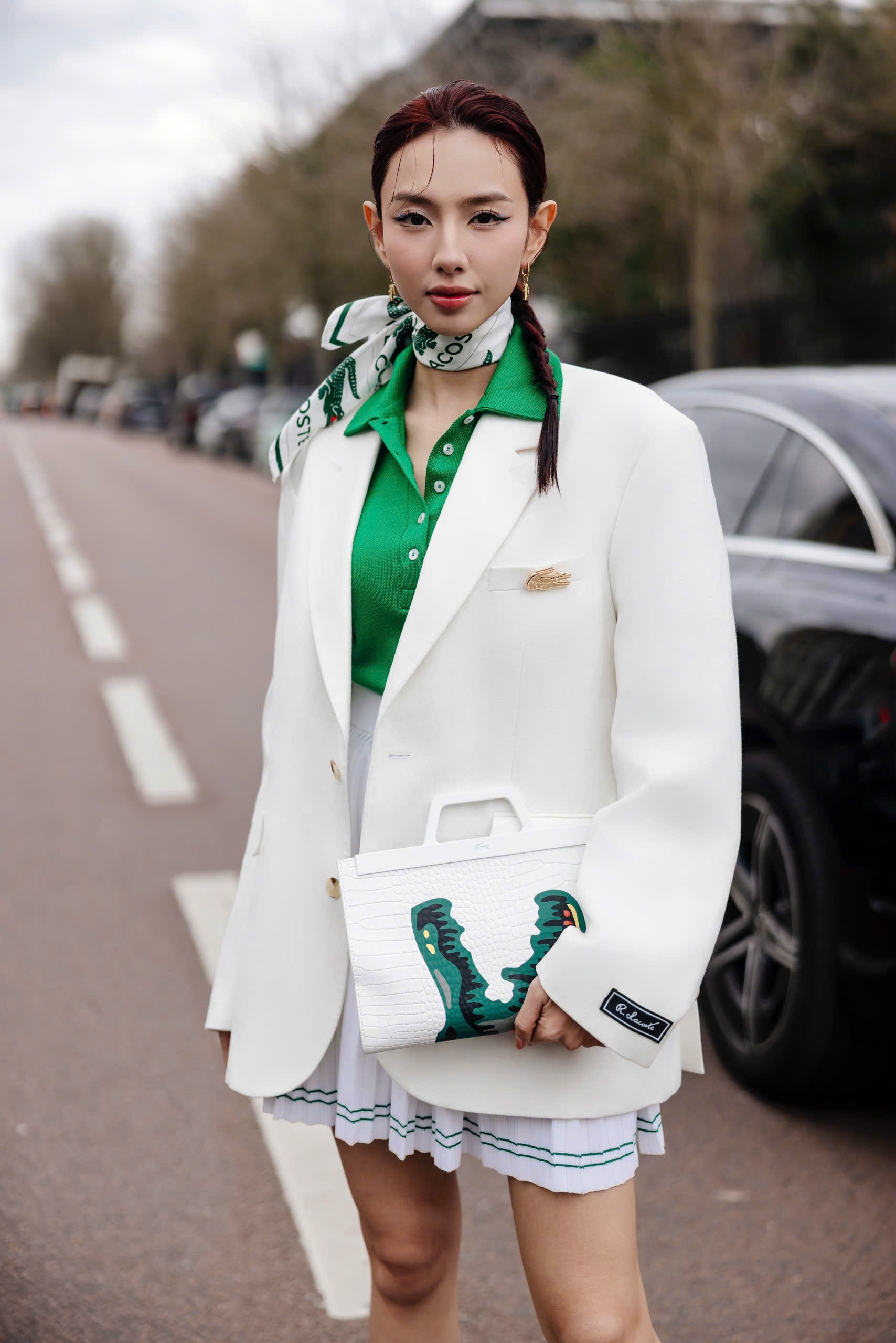 Hoa hậu Th&ugrave;y Ti&ecirc;n hội ngộ d&agrave;n sao quốc tế tại Paris sau l&ugrave;m x&ugrave;m quảng c&aacute;o kẹo KERA- Ảnh 6.