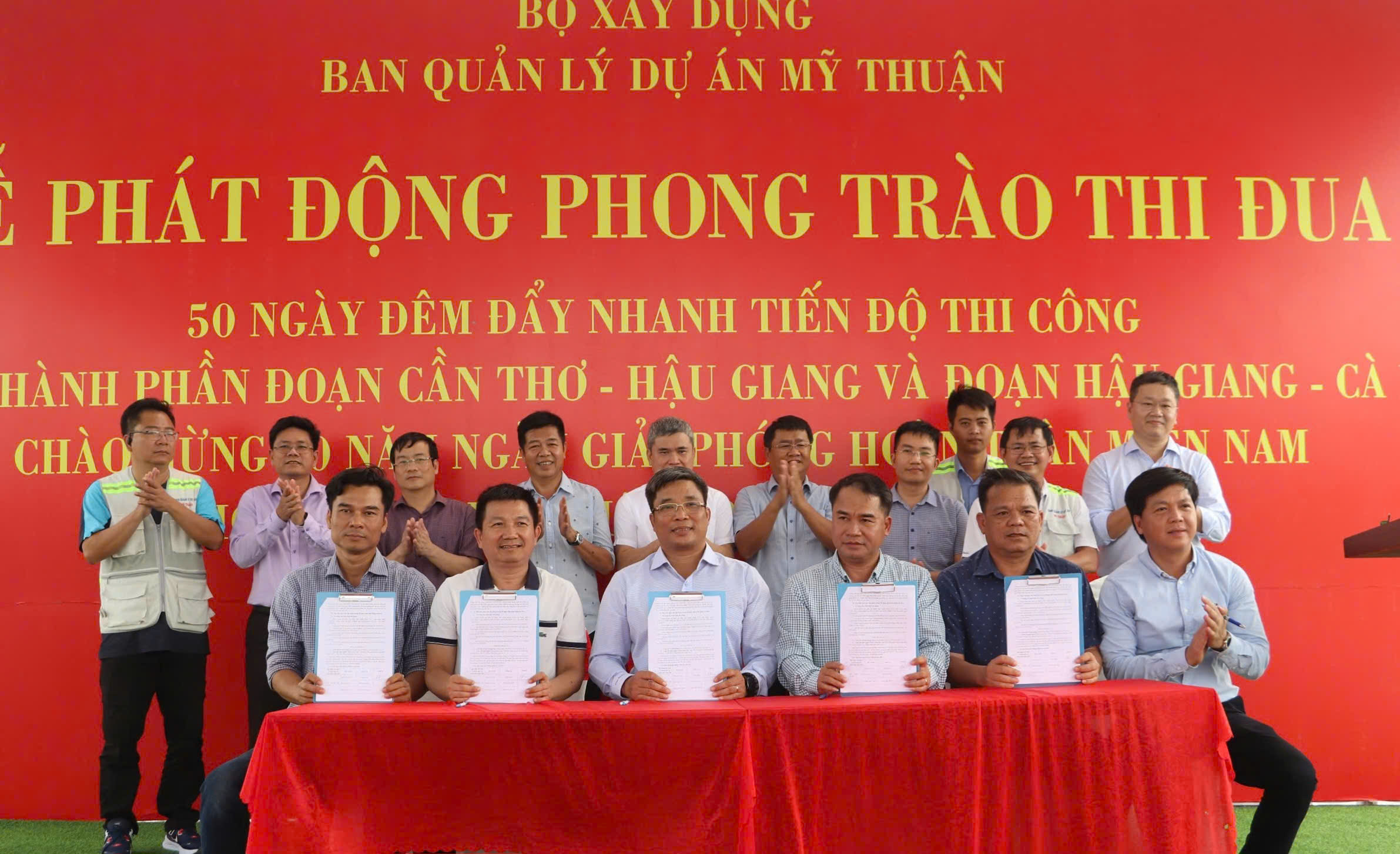 50 ng&agrave;y, đ&ecirc;m thi đua đẩy tiến độ cao tốc Cần Thơ - C&agrave; Mau- Ảnh 1.