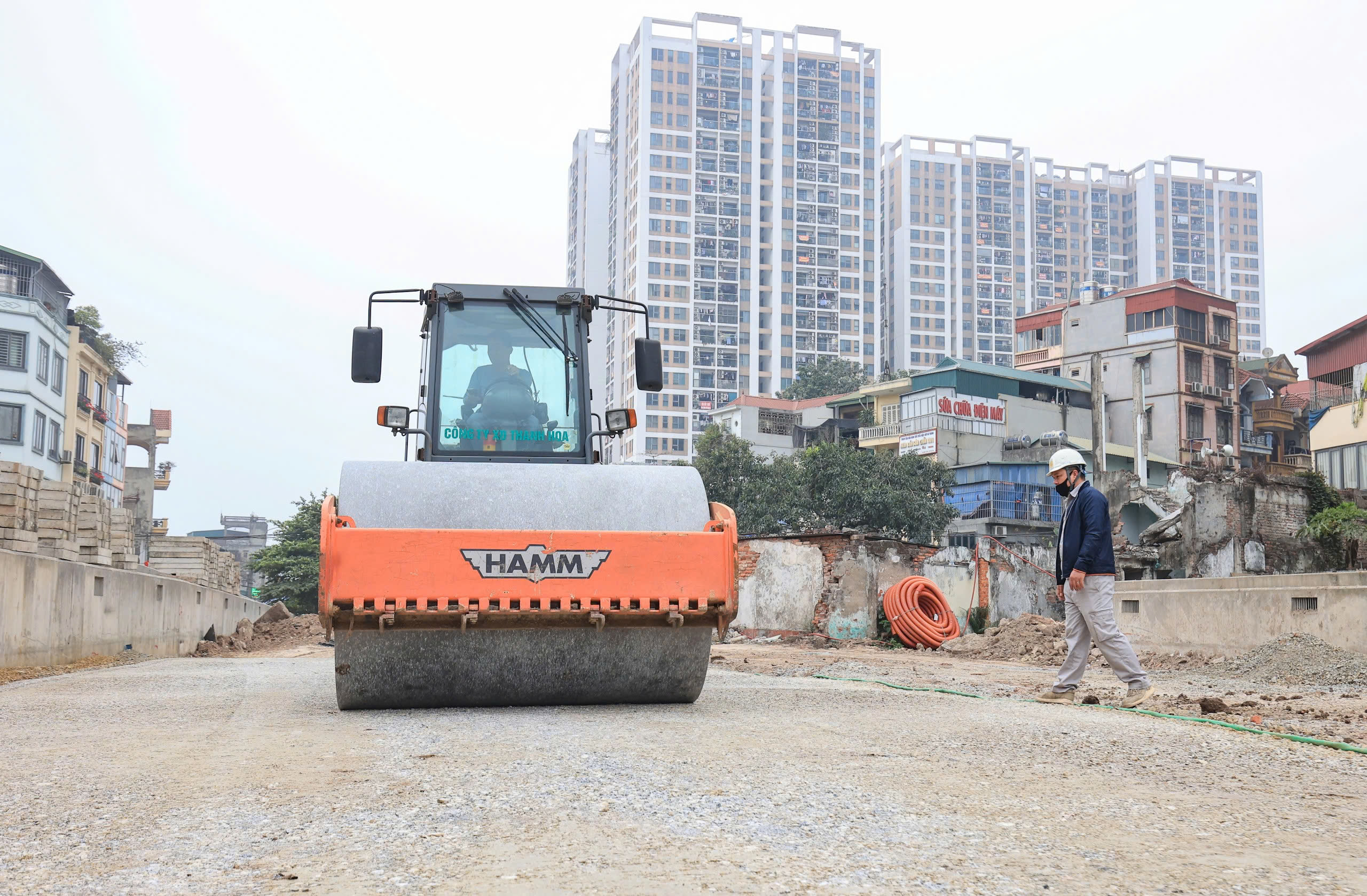 Toàn cảnh hầm chui Giải Phóng - Kim Đồng sau gần 2,5 năm thi công- Ảnh 17. Toàn cảnh hầm chui Giải Phóng - Kim Đồng sau gần 2,5 năm thi công- Ảnh 17.