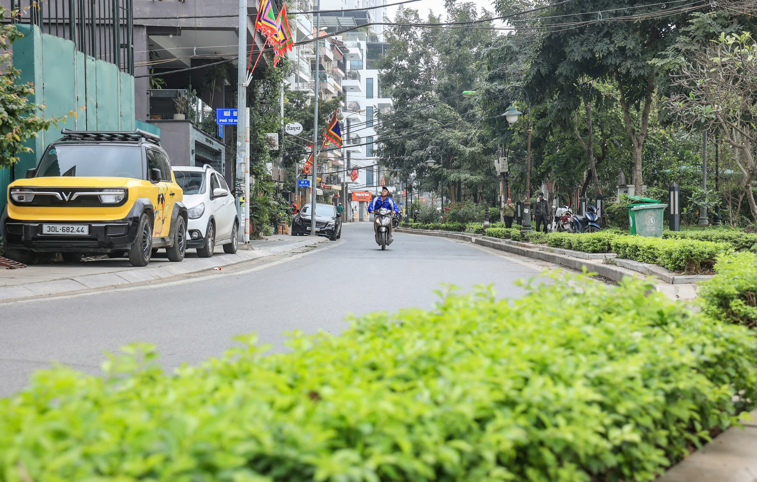 Hiện trạng hai tuyến đường ven Hồ T&acirc;y sắp được mở rộng l&ecirc;n 21m- Ảnh 3.