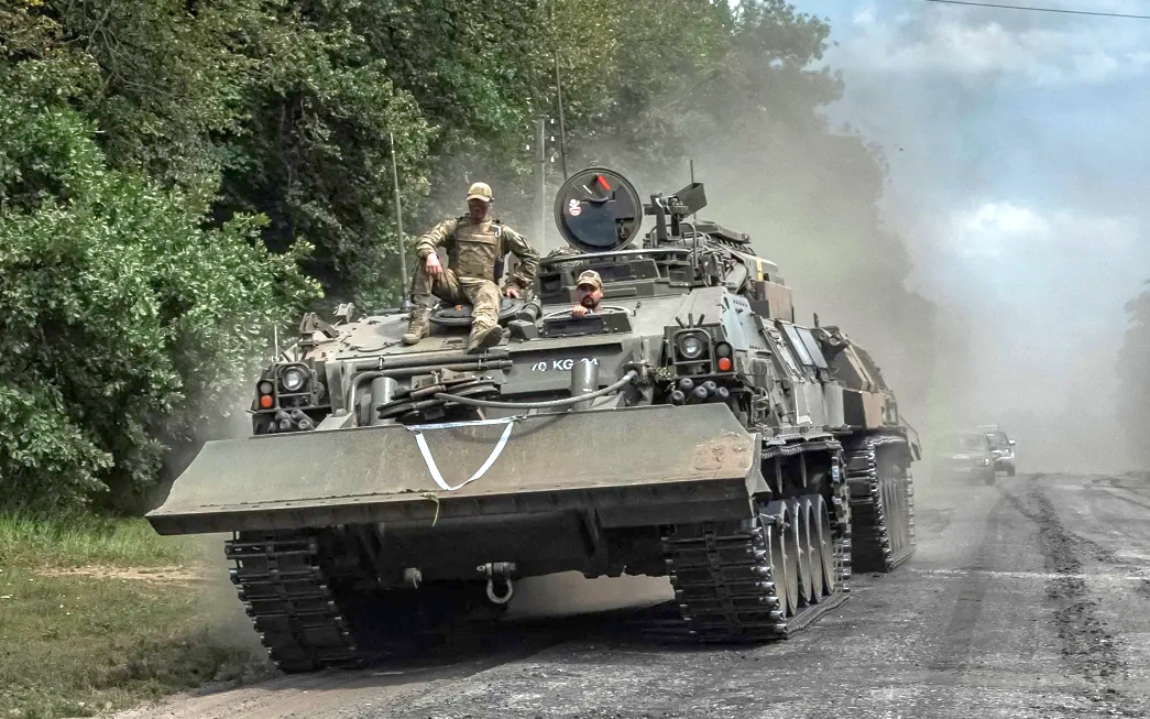 Ukraine c&ograve;n kiểm so&aacute;t gần 300km2 l&atilde;nh thổ Kursk, quyết cầm cự trước Nga