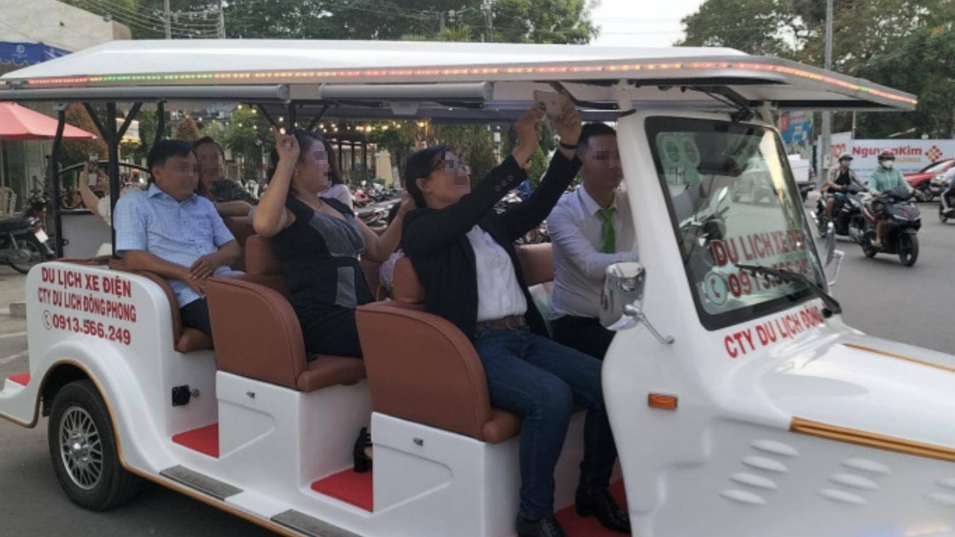 Ngừng th&iacute; điểm xe điện phục vụ kh&aacute;ch du lịch ở Bạc Li&ecirc;u- Ảnh 1.