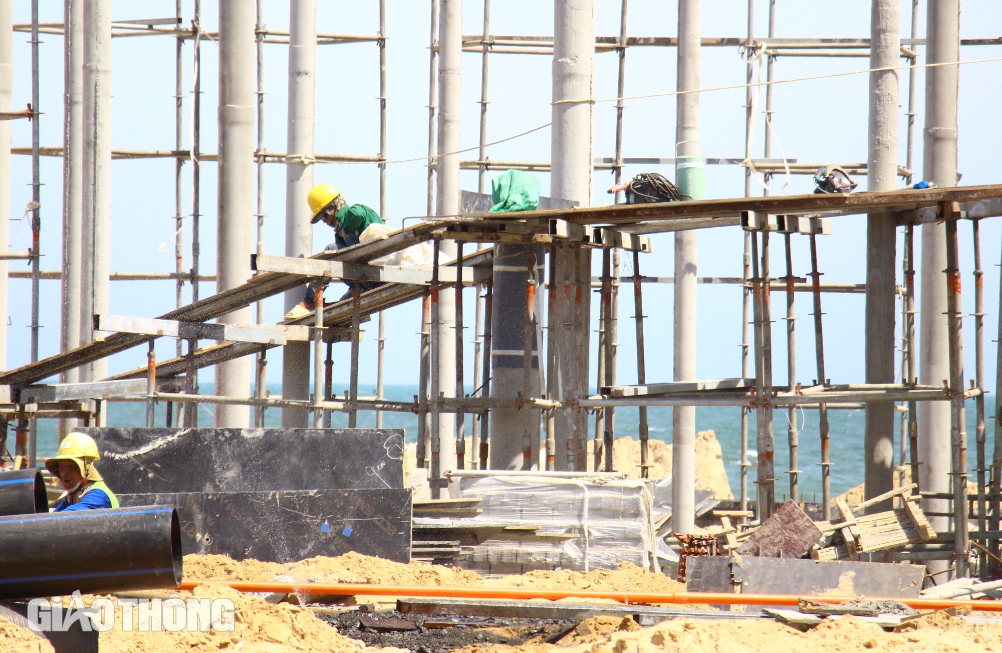 B&atilde;i Sau Vũng T&agrave;u c&oacute; kịp phục vụ kh&aacute;ch lễ 30/4?- Ảnh 2.