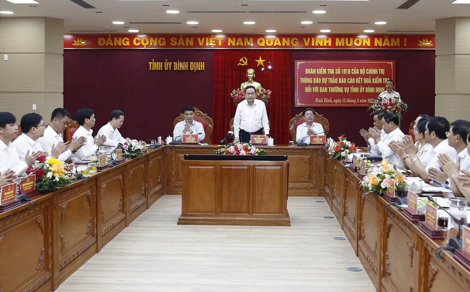 Chủ tịch Quốc hội: Sắp xếp bộ m&aacute;y cần c&ocirc;ng t&acirc;m, kh&aacute;ch quan- Ảnh 1.