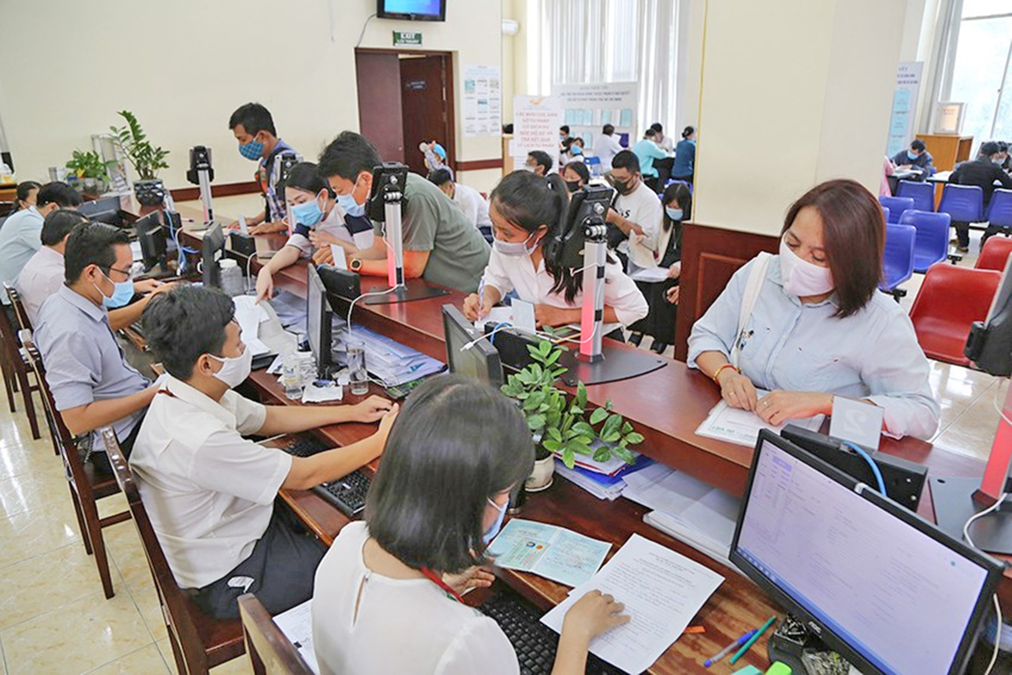 Đột phá chính sách thu hút người tài- Ảnh 1. Đột phá chính sách thu hút người tài- Ảnh 1.