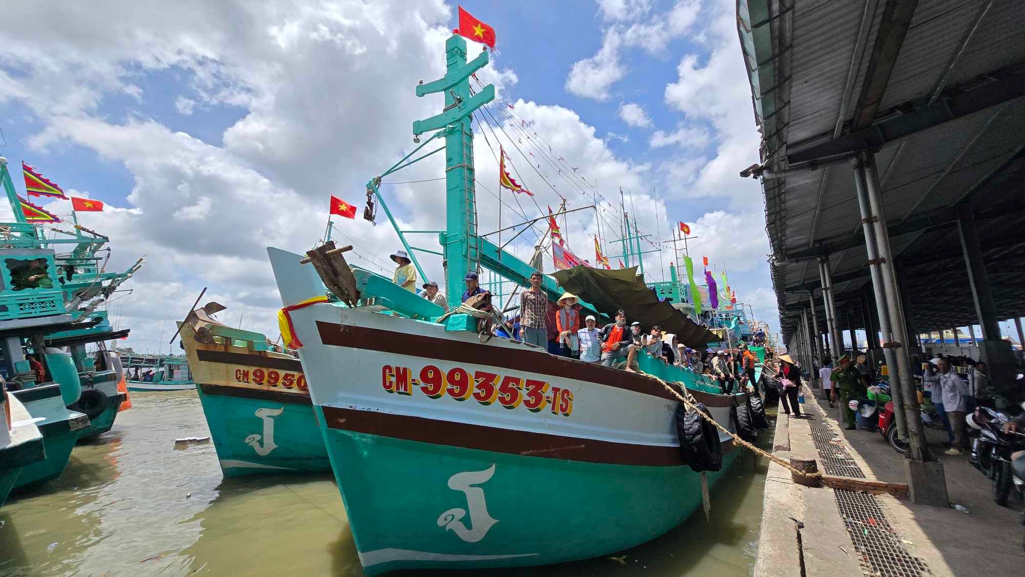 C&agrave; Mau: Lễ hội Nghinh &Ocirc;ng S&ocirc;ng Đốc 100 tuổi c&oacute; g&igrave; đặc biệt?- Ảnh 4.