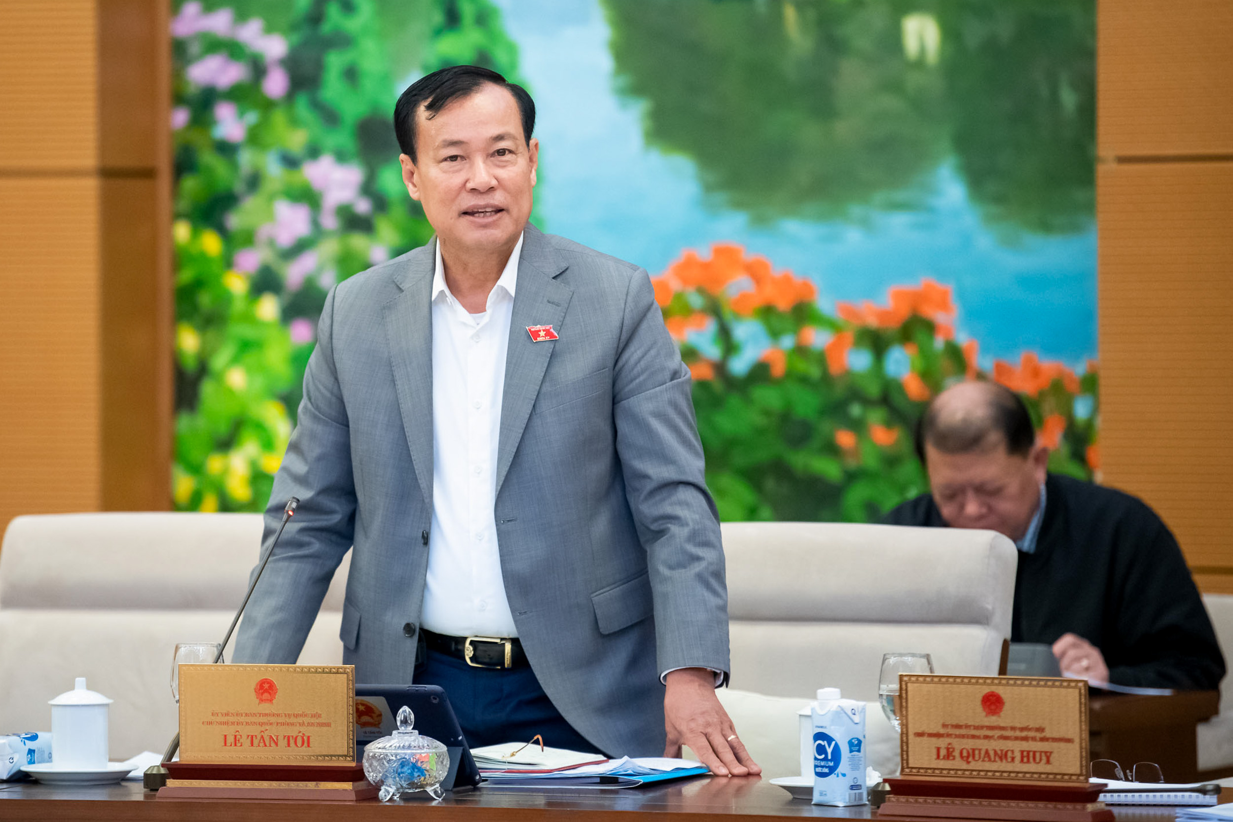 Đề xuất trong t&igrave;nh trạng khẩn cấp, Thủ tướng c&oacute; thể &aacute;p dụng c&aacute;c biện ph&aacute;p kh&aacute;c luật- Ảnh 2.