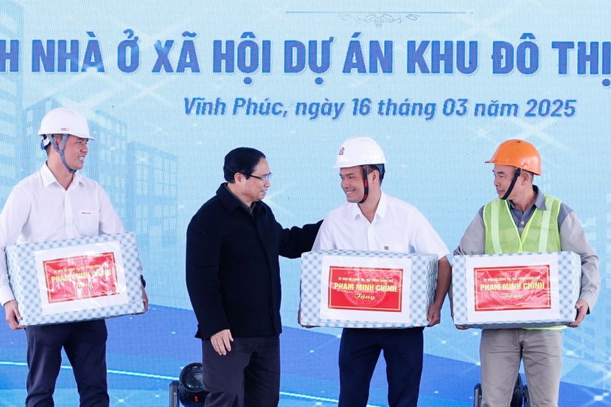 Thủ tướng: Thực hiện phương châm "3 có 2 không" trong phát triển nhà ở xã hội- Ảnh 3. Thủ tướng: Thực hiện phương châm "3 có 2 không" trong phát triển nhà ở xã hội- Ảnh 3.