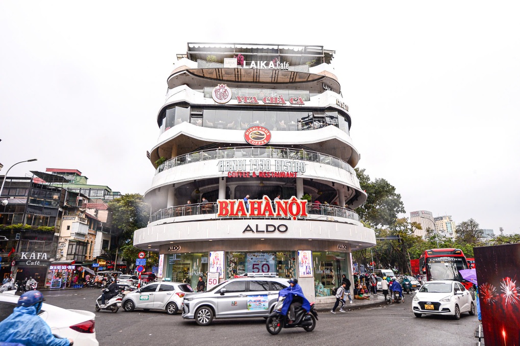 12 trụ sở cơ quan khu vực hồ Gươm được di dời về đ&acirc;u?- Ảnh 1.