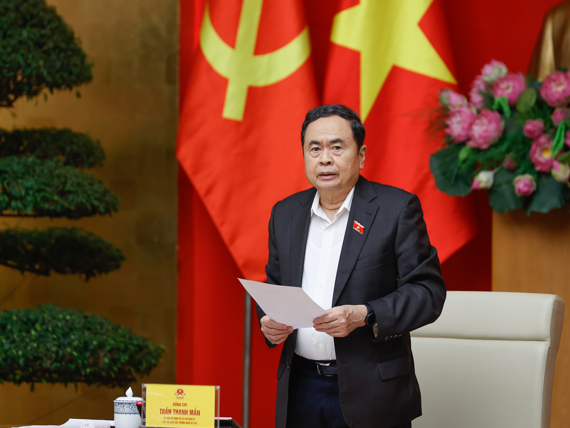 Quyết tâm cao nhất để khắc phục "điểm nghẽn của điểm nghẽn"- Ảnh 3. Quyết tâm cao nhất để khắc phục "điểm nghẽn của điểm nghẽn"- Ảnh 3.