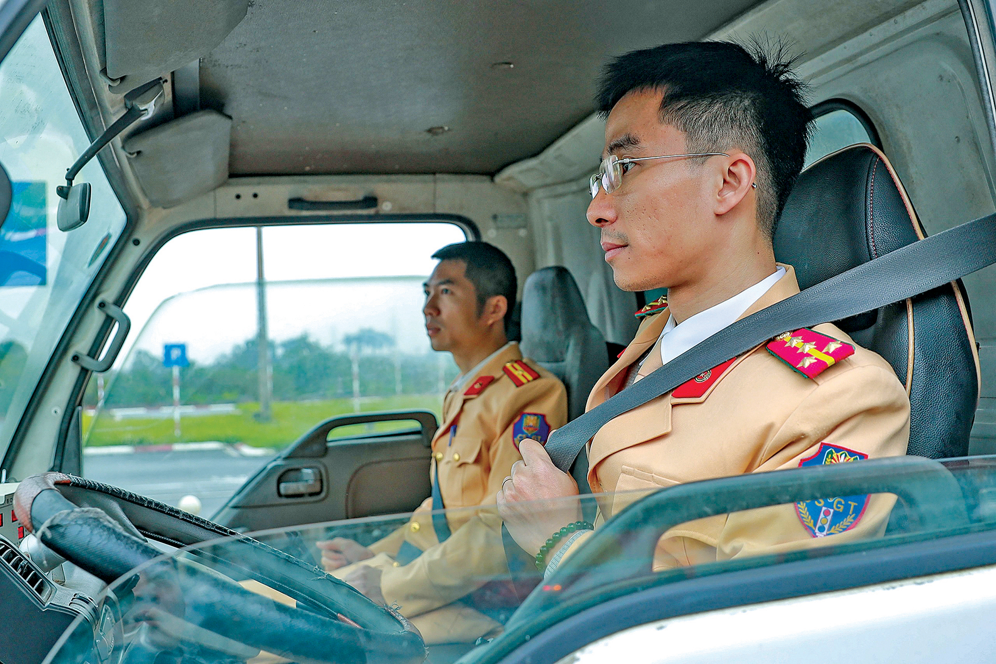 Khi n&agrave;o cảnh s&aacute;t giao th&ocirc;ng s&aacute;t hạch bằng l&aacute;i xe?- Ảnh 1.