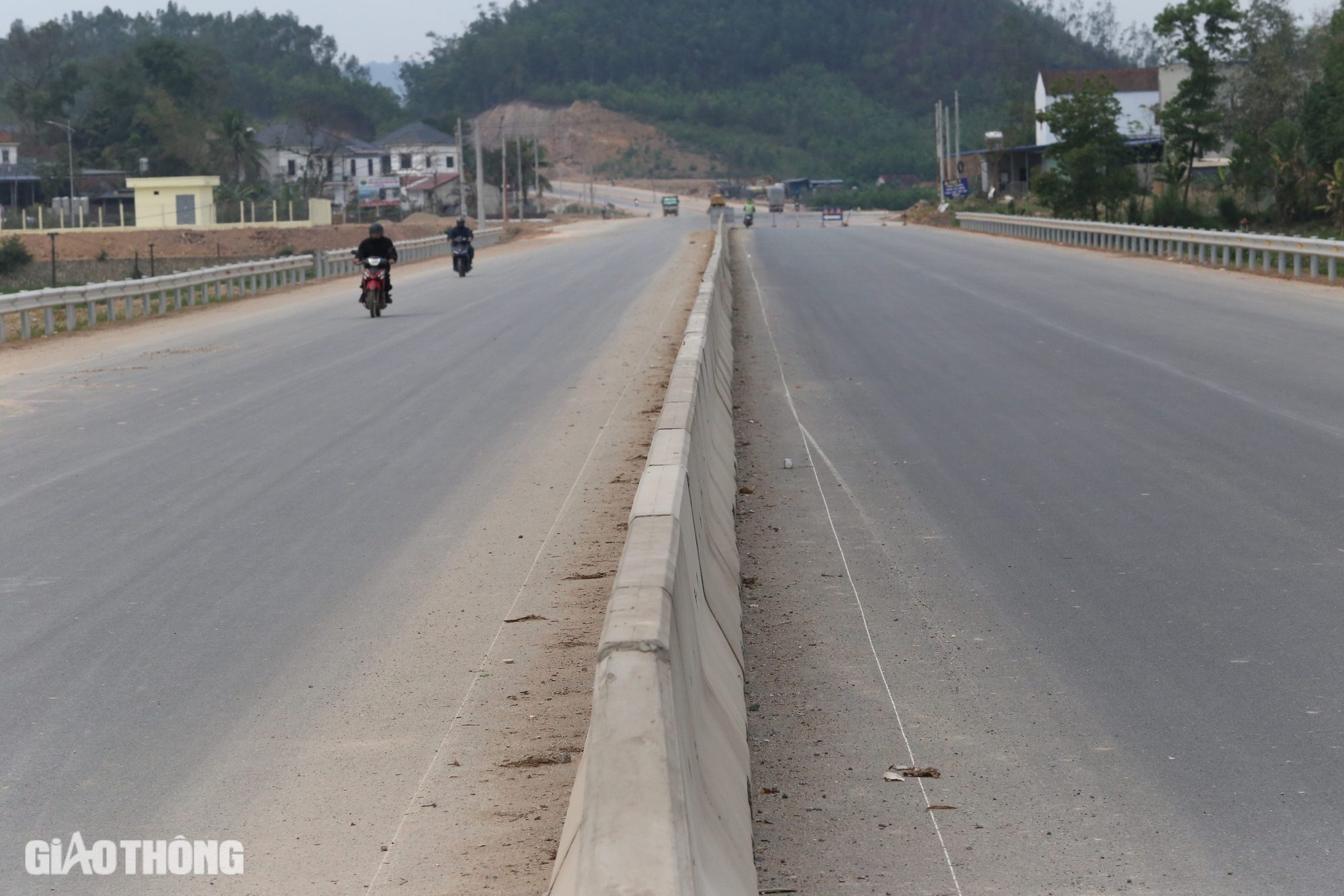 Diện mạo đường li&ecirc;n kết v&ugrave;ng hơn 4.200 tỷ ở Th&aacute;i Nguy&ecirc;n trước ng&agrave;y ho&agrave;n th&agrave;nh- Ảnh 4.