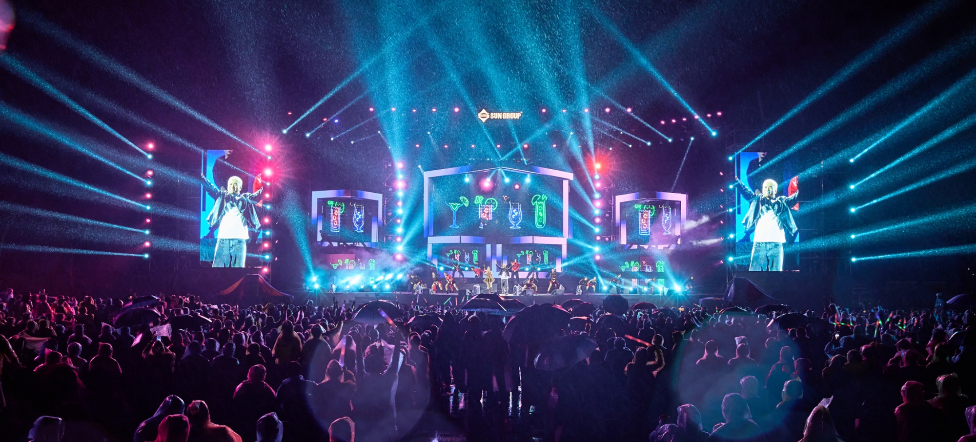 Đêm nhạc “Rising Star" - Màn chào hè chuỗi sự kiện Hà Nam Music Festival 2025- Ảnh 1. Đêm nhạc “Rising Star" - Màn chào hè chuỗi sự kiện Hà Nam Music Festival 2025- Ảnh 1.