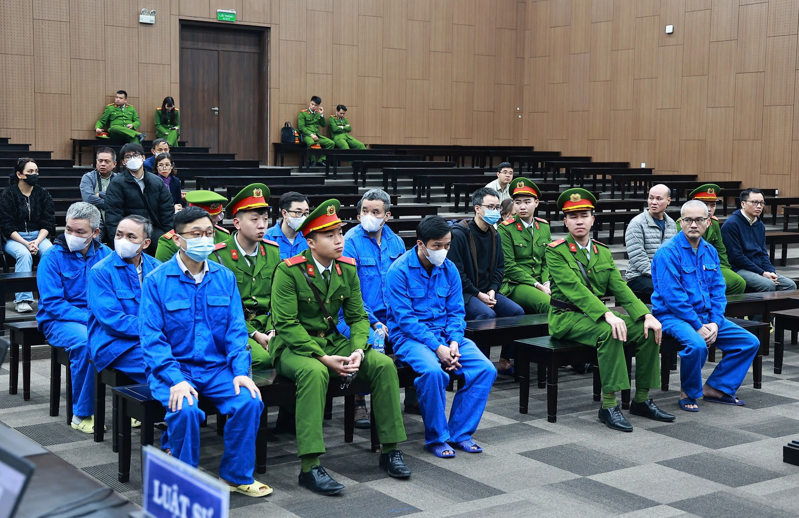 Cựu Chủ tịch AIC Nguyễn Thị Thanh Nh&agrave;n bị đề nghị th&ecirc;m 10-11 năm t&ugrave;- Ảnh 2.