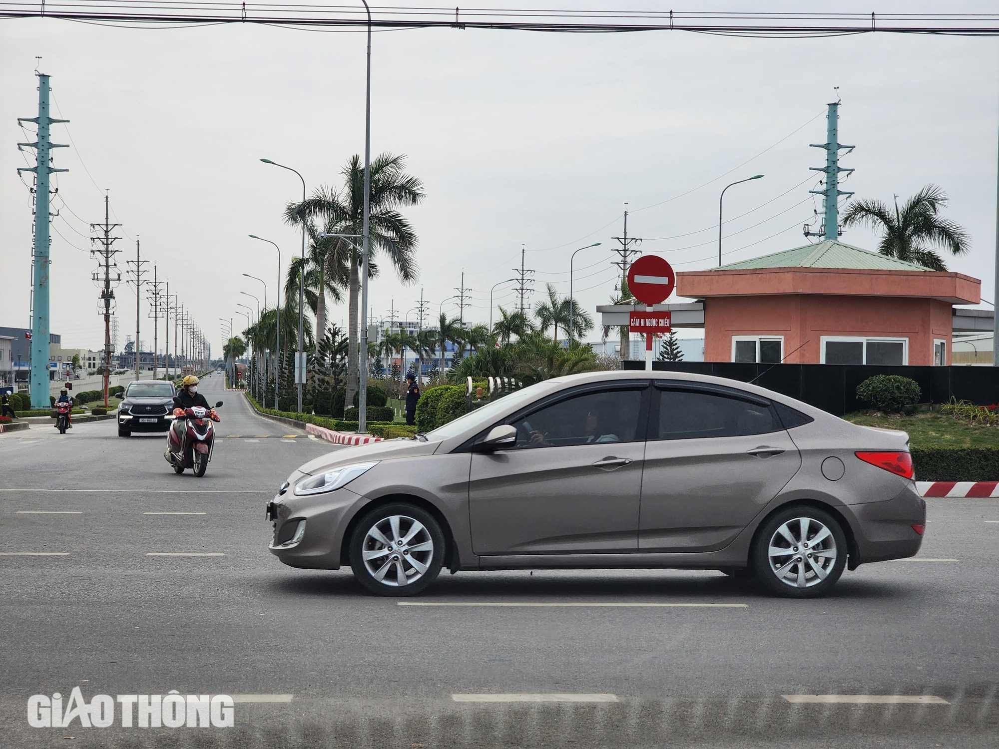 Vĩnh Phúc: Bảo đảm TTATGT khu công nghiệp- Ảnh 1. Vĩnh Phúc: Bảo đảm TTATGT khu công nghiệp- Ảnh 1.