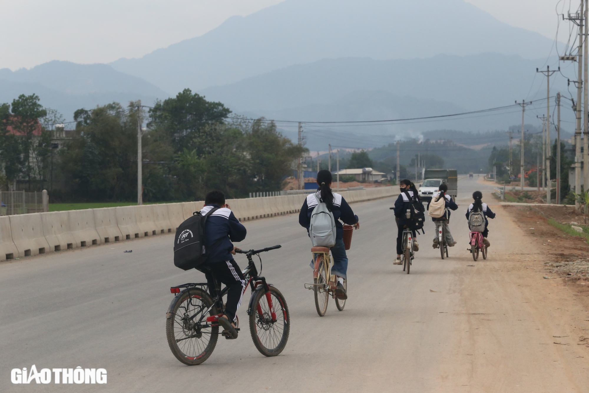 Diện mạo đường li&ecirc;n kết v&ugrave;ng hơn 4.200 tỷ ở Th&aacute;i Nguy&ecirc;n trước ng&agrave;y ho&agrave;n th&agrave;nh- Ảnh 8.