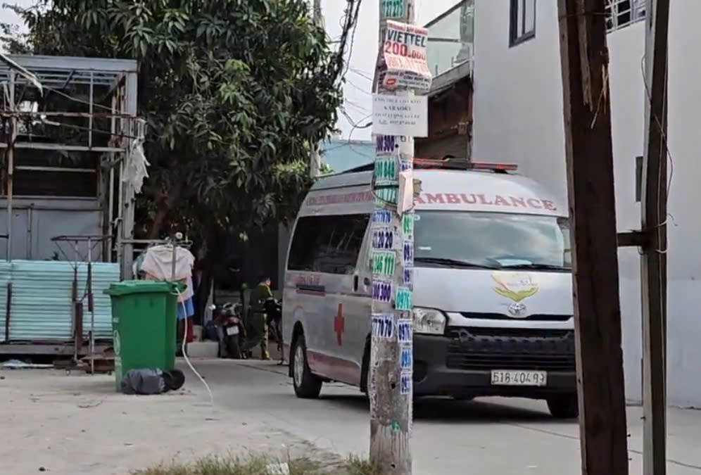 Nam thanh ni&ecirc;n tử vong bất thường trong ph&ograve;ng trọ ở TP.HCM- Ảnh 1.