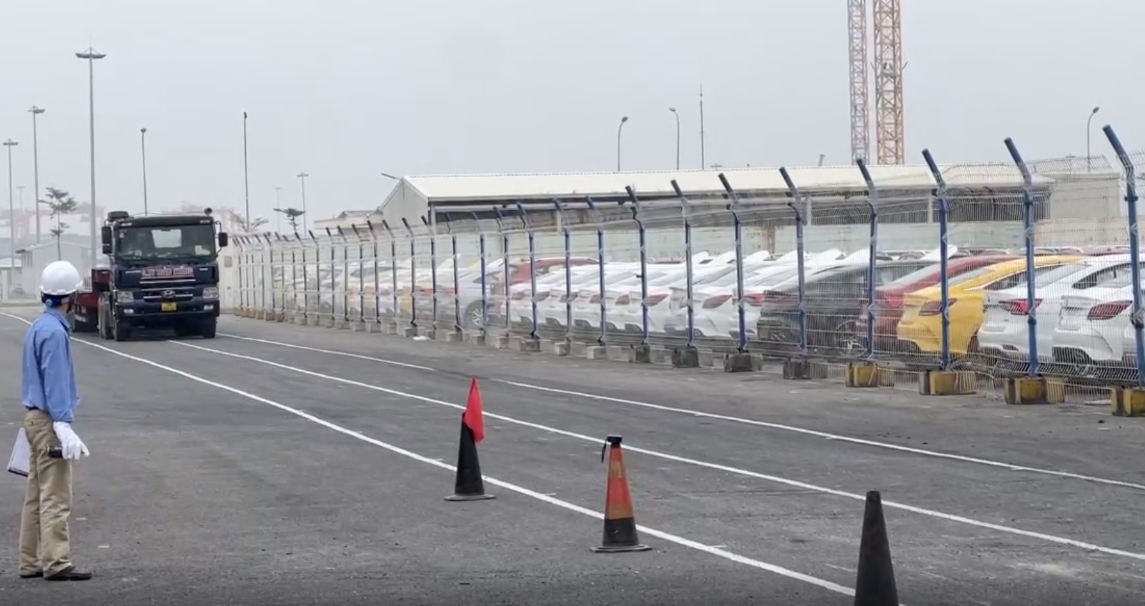 Loay hoay tìm đường thử phanh đăng kiểm xe siêu trường, siêu trọng- Ảnh 1. Loay hoay tìm đường thử phanh đăng kiểm xe siêu trường, siêu trọng- Ảnh 1.