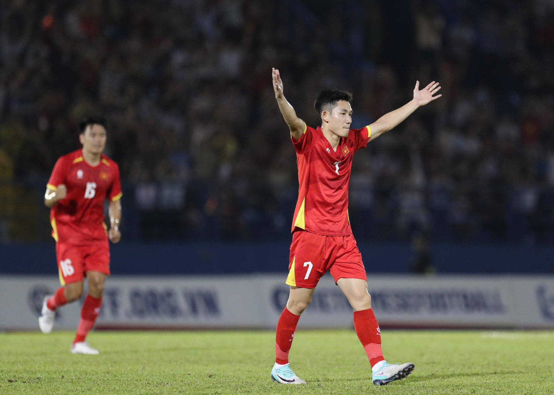 Tuyển Việt Nam nhận thêm tin vui từ FIFA sau trận thắng Campuchia- Ảnh 1. Tuyển Việt Nam nhận thêm tin vui từ FIFA sau trận thắng Campuchia- Ảnh 1.