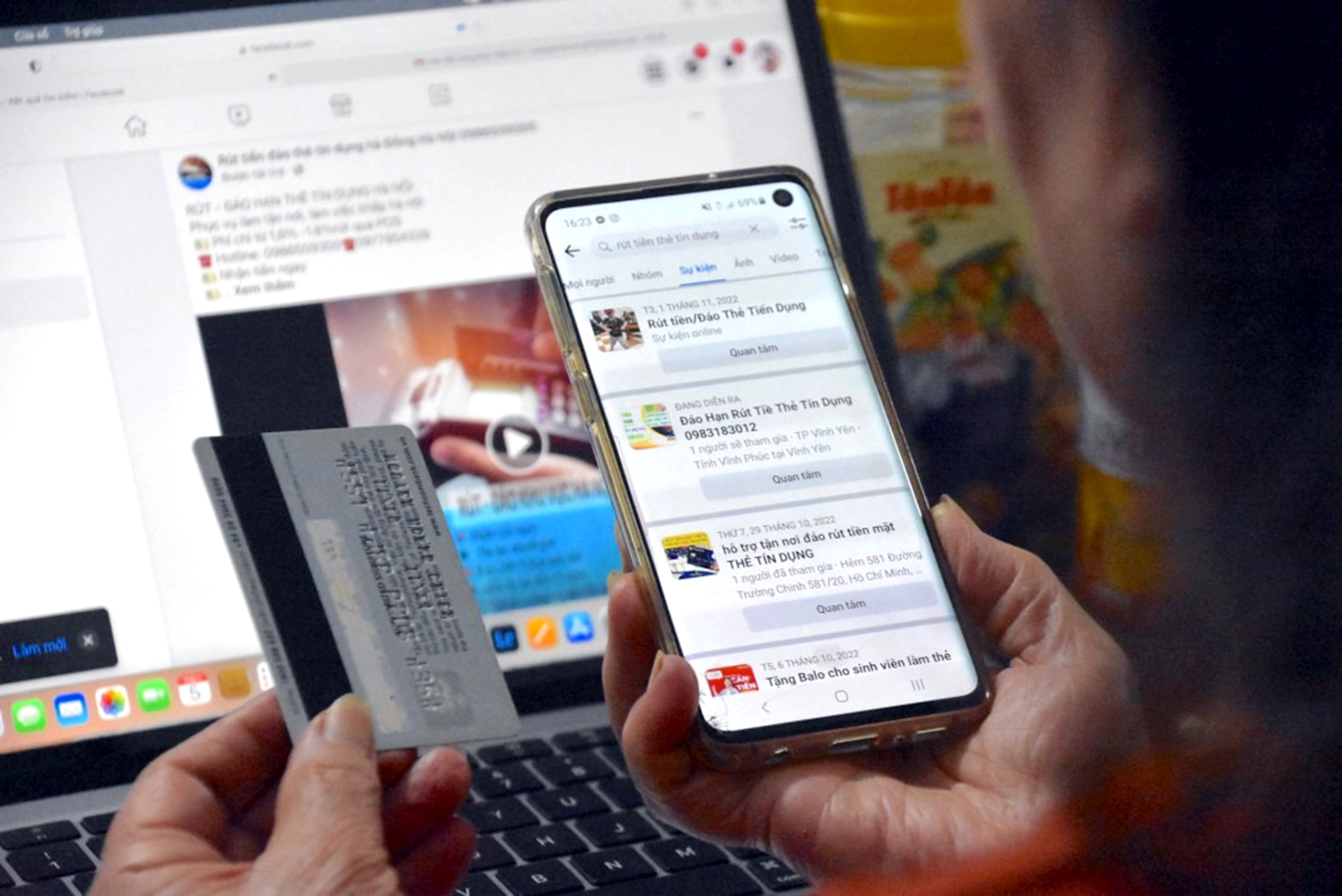 Mất tiền tỷ v&igrave; h&aacute;m lợi &ldquo;hoa hồng&rdquo;- Ảnh 1.