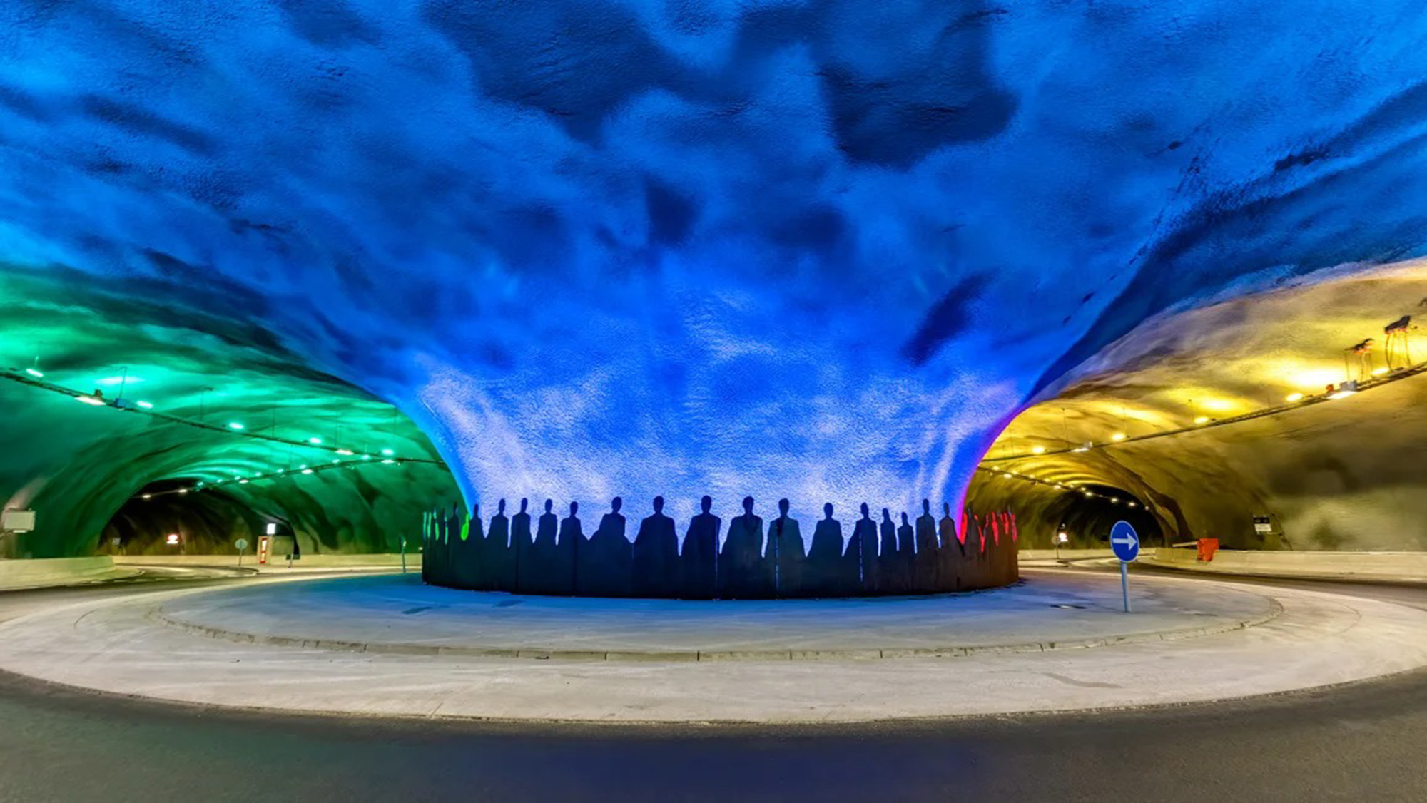 Biến đường hầm th&agrave;nh t&aacute;c phẩm nghệ thuật- Ảnh 1.