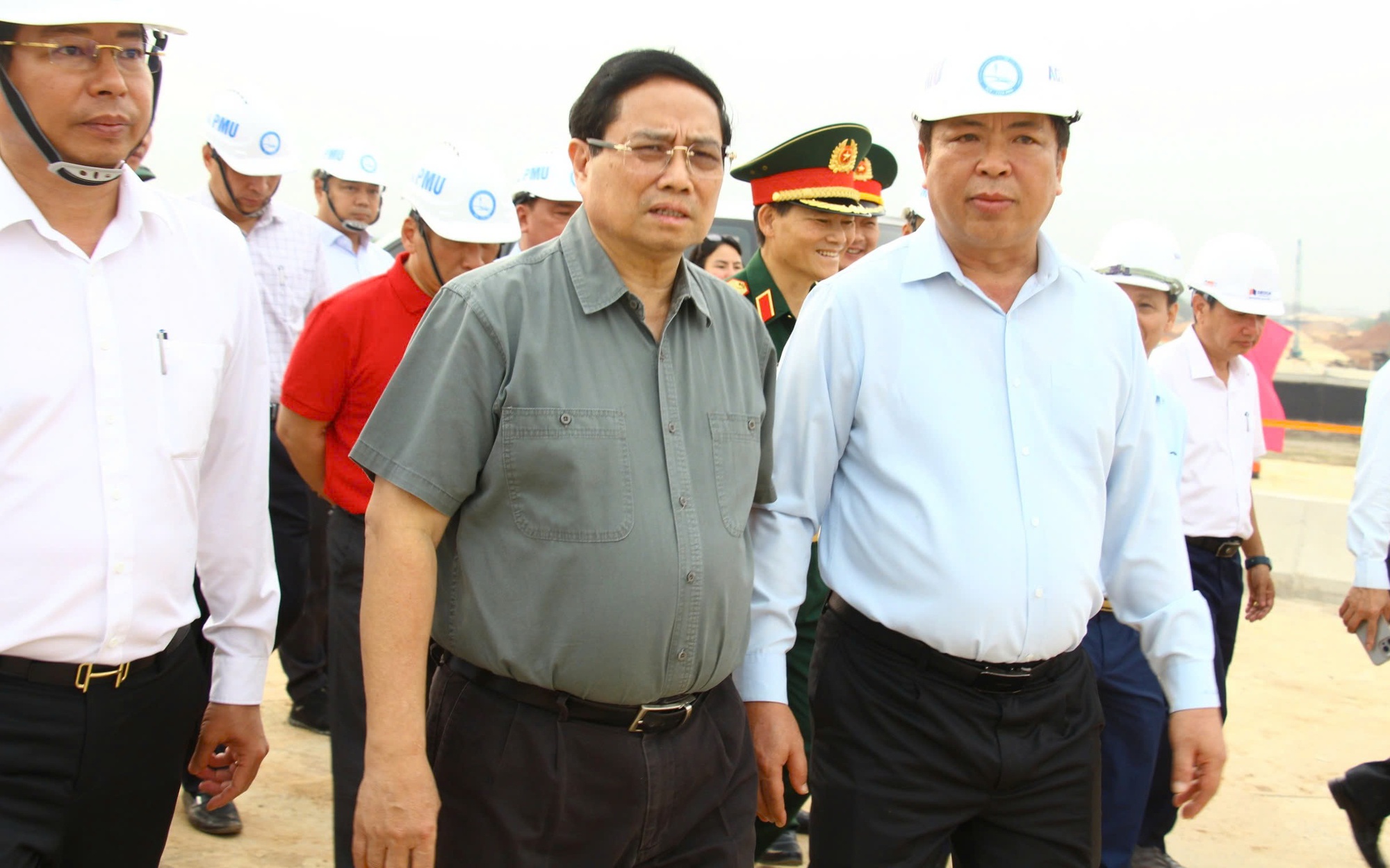 Thủ tướng: Cao tốc Bi&ecirc;n Ho&agrave; - Vũng T&agrave;u phải xong trước để kết nối s&acirc;n bay Long Th&agrave;nh