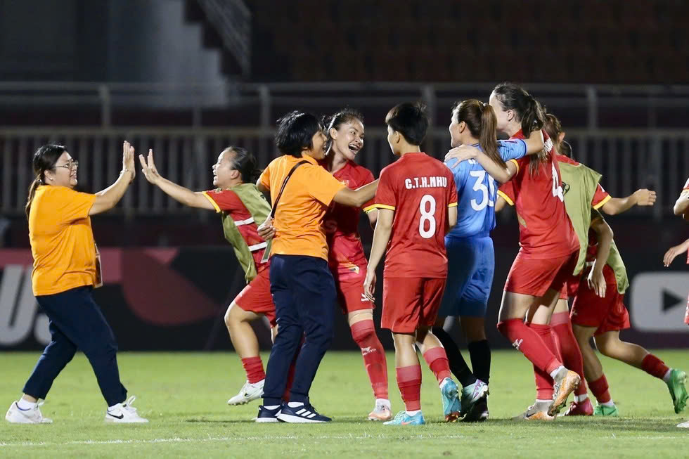 Làm nên lịch sử ở giải châu Á, đội bóng Việt Nam được thưởng cực đậm- Ảnh 1. Làm nên lịch sử ở giải châu Á, đội bóng Việt Nam được thưởng cực đậm- Ảnh 1.
