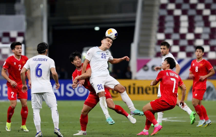 Thi đấu quyết t&acirc;m, U22 Việt Nam su&yacute;t tạo địa chấn trước Uzbekistan - Ảnh 1.