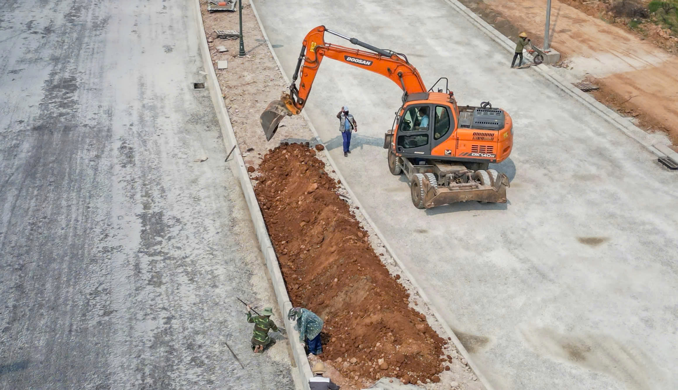 H&agrave; Nội: To&agrave;n cảnh đường L&ecirc; Quang Đạo sau hơn 2 năm thi c&ocirc;ng- Ảnh 6.