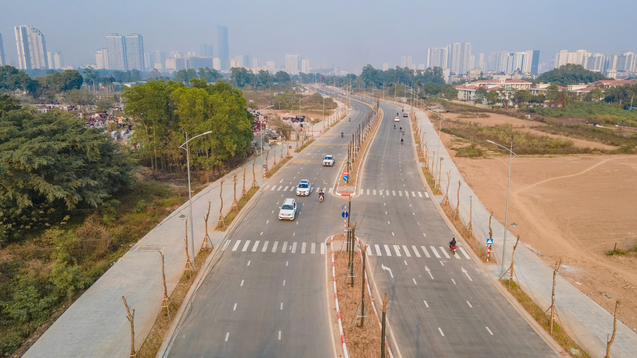 H&agrave; Nội: To&agrave;n cảnh đường L&ecirc; Quang Đạo sau hơn 2 năm thi c&ocirc;ng- Ảnh 11.