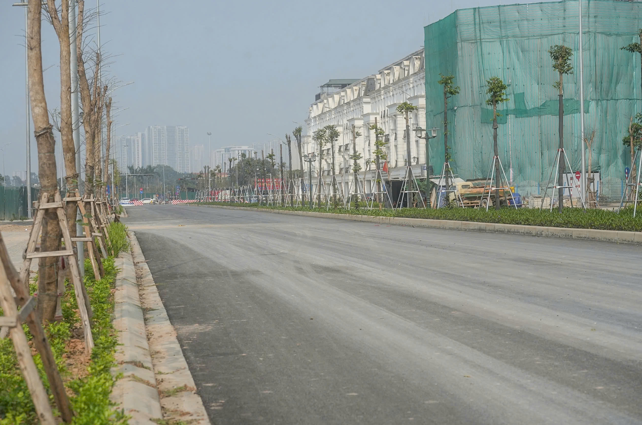 H&agrave; Nội: To&agrave;n cảnh đường L&ecirc; Quang Đạo sau hơn 2 năm thi c&ocirc;ng- Ảnh 2.