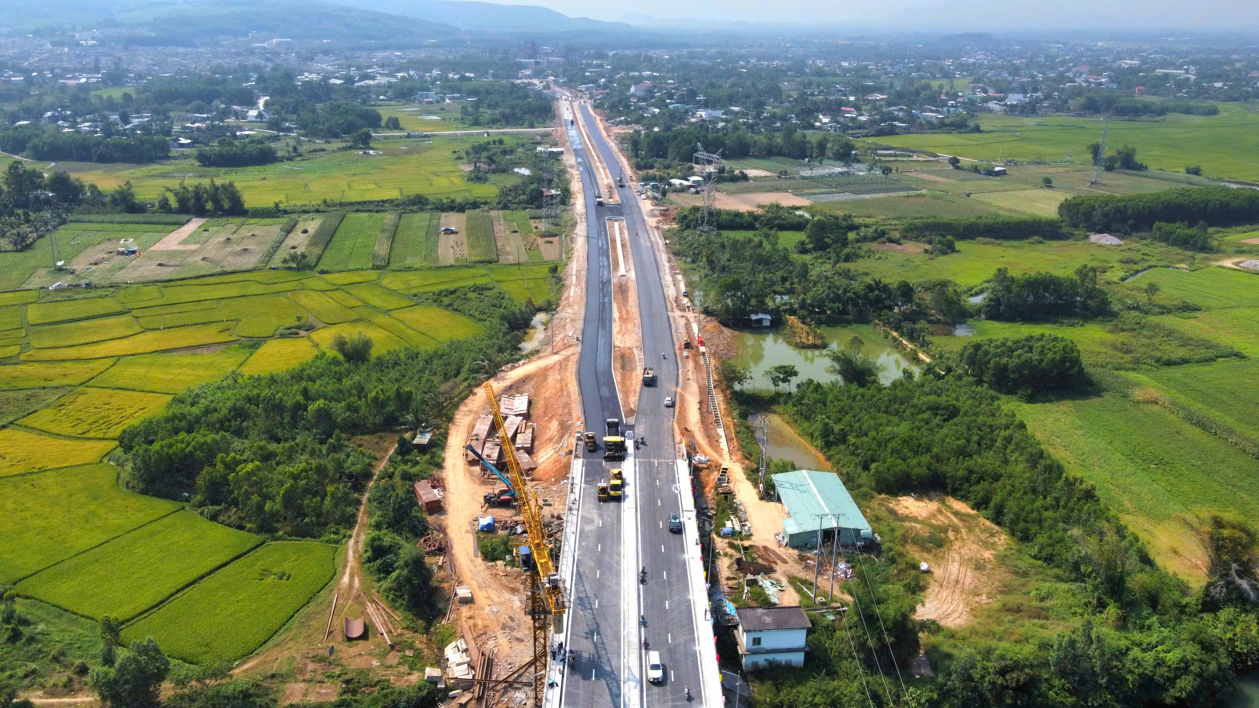 Cận cảnh cầu Quảng Đ&agrave; kết nối Đ&agrave; Nẵng - Quảng Nam vừa th&ocirc;ng xe kỹ thuật- Ảnh 5.