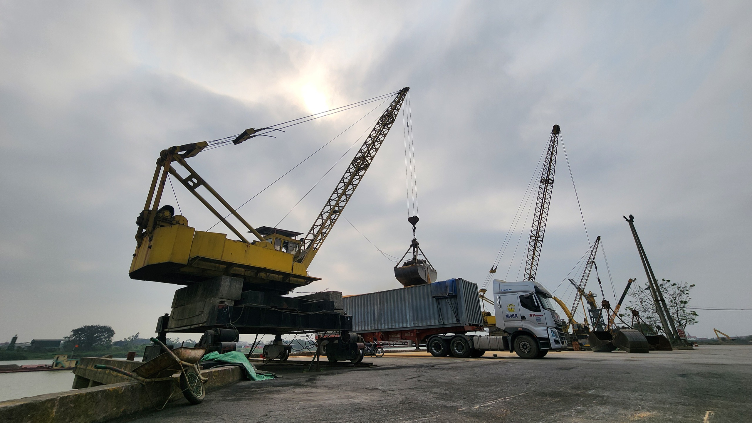 To&agrave;n cảnh cảng cạn hơn 8ha mới mở ở Bắc Ninh- Ảnh 9.