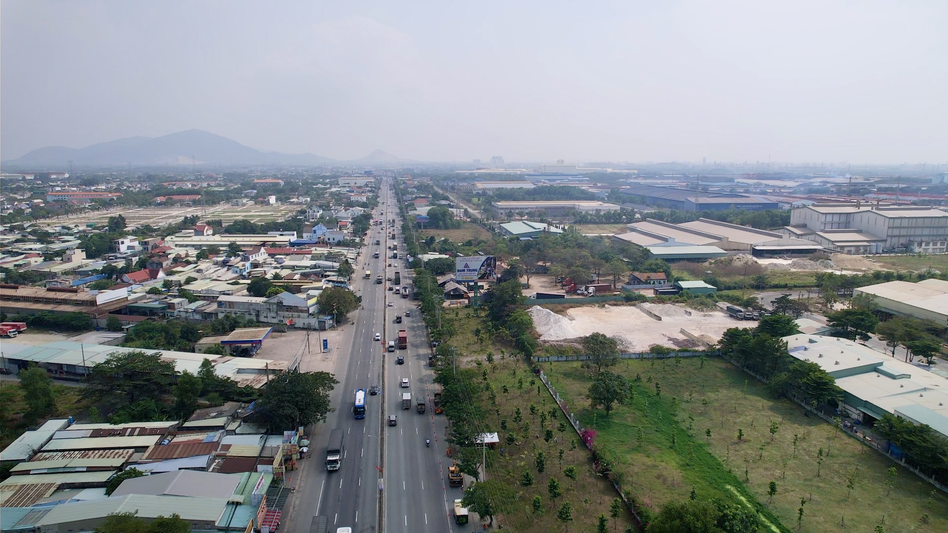 Đồng Nai kiến nghị n&acirc;ng cấp bốn n&uacute;t giao lớn tr&ecirc;n QL51- Ảnh 2.