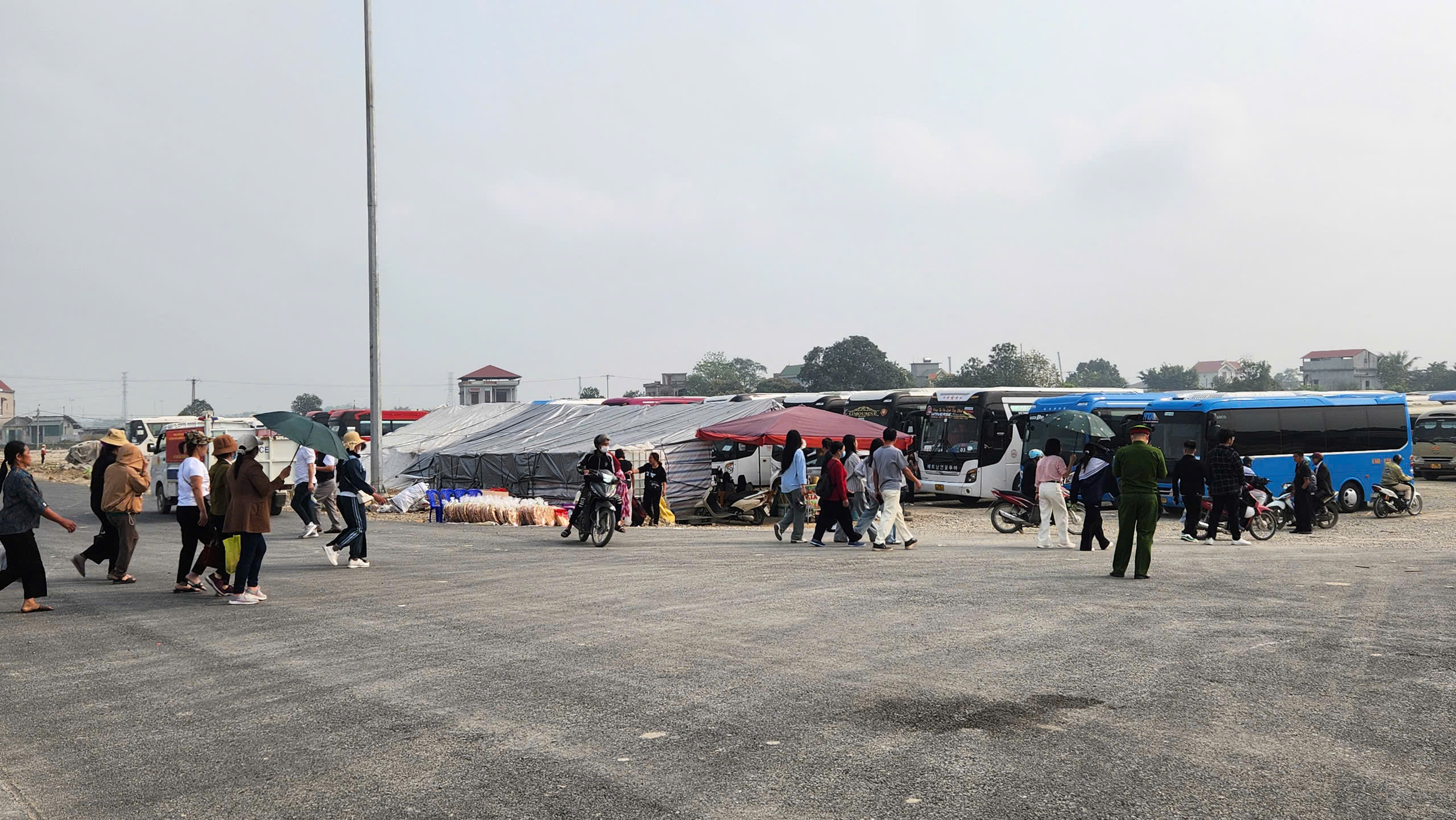 Hết vướng mặt bằng, đường h&agrave;nh lang Đ&ocirc;ng T&acirc;y 3.700 tỷ ở H&agrave; Nam băng về đ&iacute;ch- Ảnh 12.