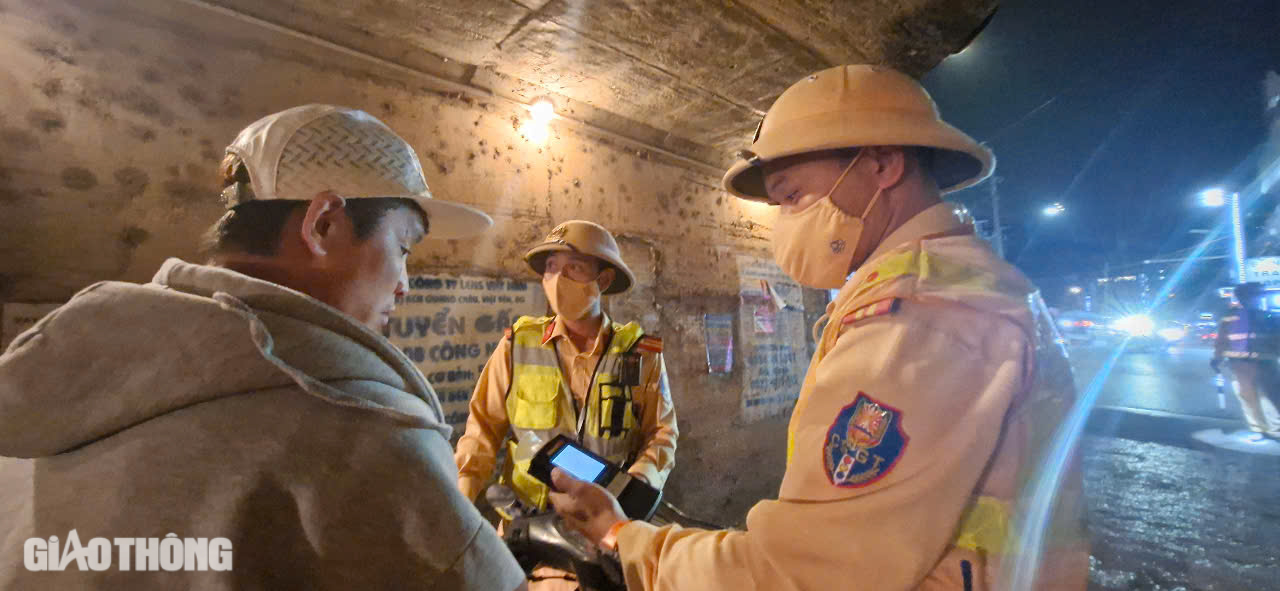 Bắc Giang: B&aacute;o động t&igrave;nh trạng c&ocirc;ng nh&acirc;n khu c&ocirc;ng nghiệp vi phạm nồng độ cồn- Ảnh 4.