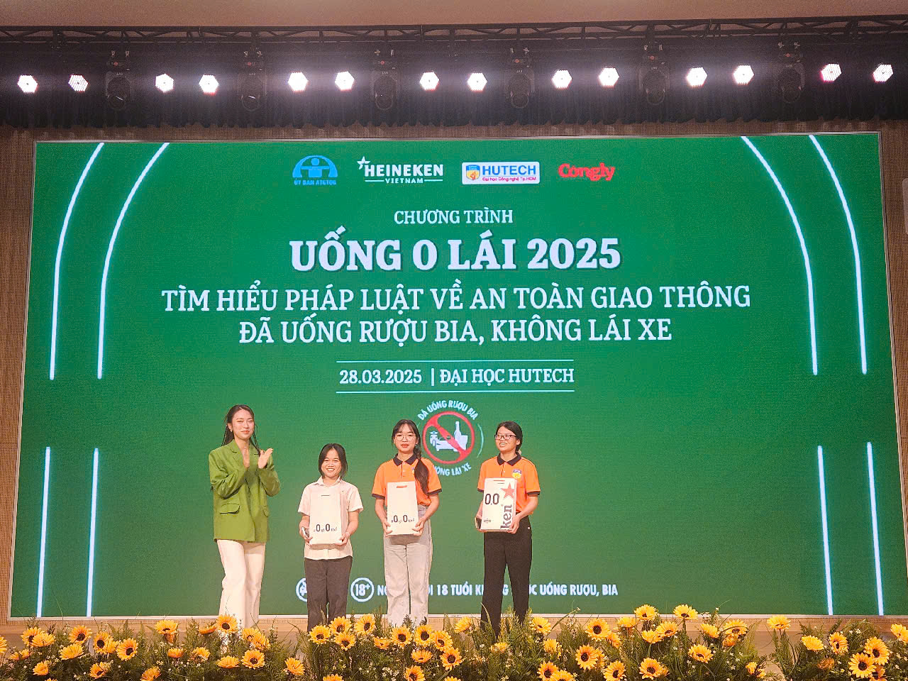 "Uống 0 l&aacute;i 2025" - Đ&atilde; uống rượu bia th&igrave; kh&ocirc;ng l&aacute;i xe- Ảnh 2.