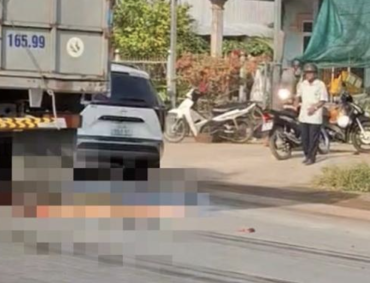 Va chạm xe tải tr&ecirc;n đường tỉnh qua Đồng Nai, người phụ nữ tử vong tại chỗ- Ảnh 1.