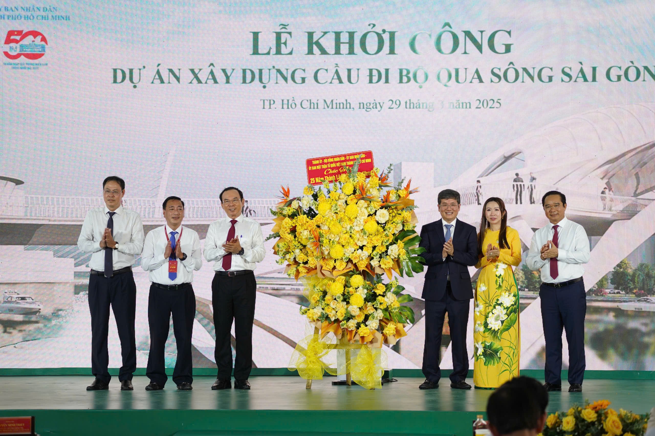 Khởi c&ocirc;ng cầu đi bộ 1.000 tỷ qua s&ocirc;ng S&agrave;i G&ograve;n- Ảnh 4.