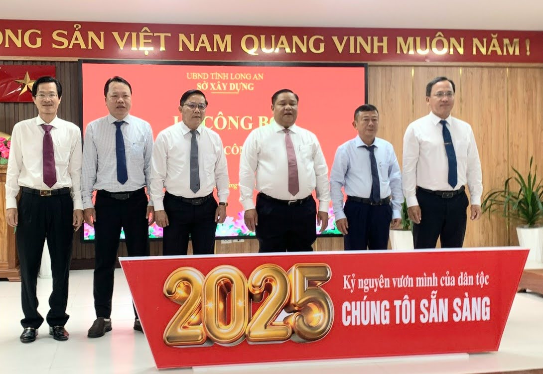 Long An c&oacute; t&acirc;n gi&aacute;m đốc Sở X&acirc;y dựng- Ảnh 1.