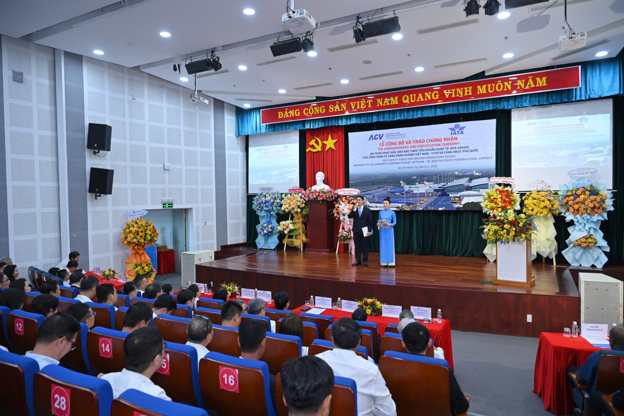 ACV được trao chứng nhận an to&agrave;n khai th&aacute;c mặt đất theo chuẩn quốc tế- Ảnh 4.