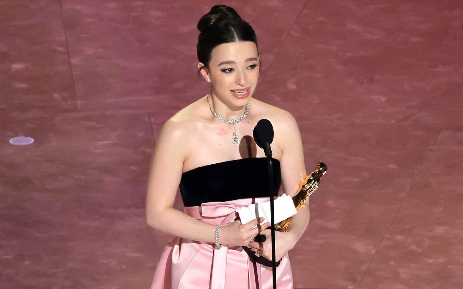 Oscar 2025 và những bất ngờ khó tin- Ảnh 4. Kết quả Lễ trao giải Oscar 2025: Phim về vũ nữ thoát y 'Anora' thắng 5 giải liên tiếp