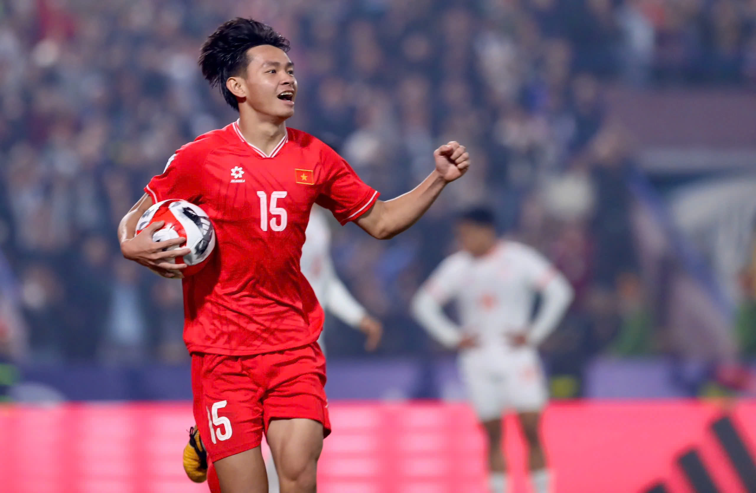 Sao mai tuyển Việt Nam khiến HLV Kim Sang-sik lo sốt v&oacute; trước trận quyết đấu Malaysia- Ảnh 1.