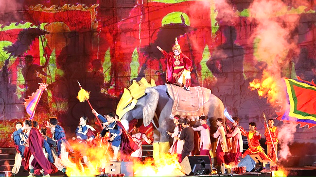 50 năm giải ph&oacute;ng B&igrave;nh Định: Ngời s&aacute;ng những chiến c&ocirc;ng vẻ vang- Ảnh 1.