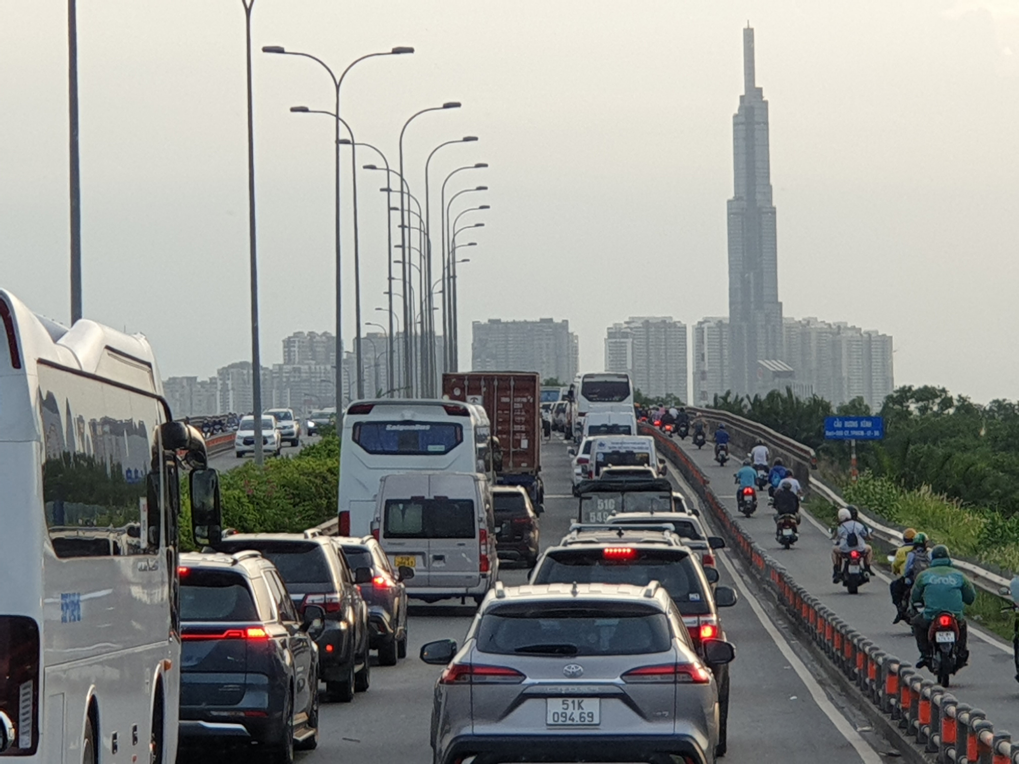 Tăng tốc đầu tư c&aacute;c tuyến đường kết nối TP.HCM- Ảnh 2.