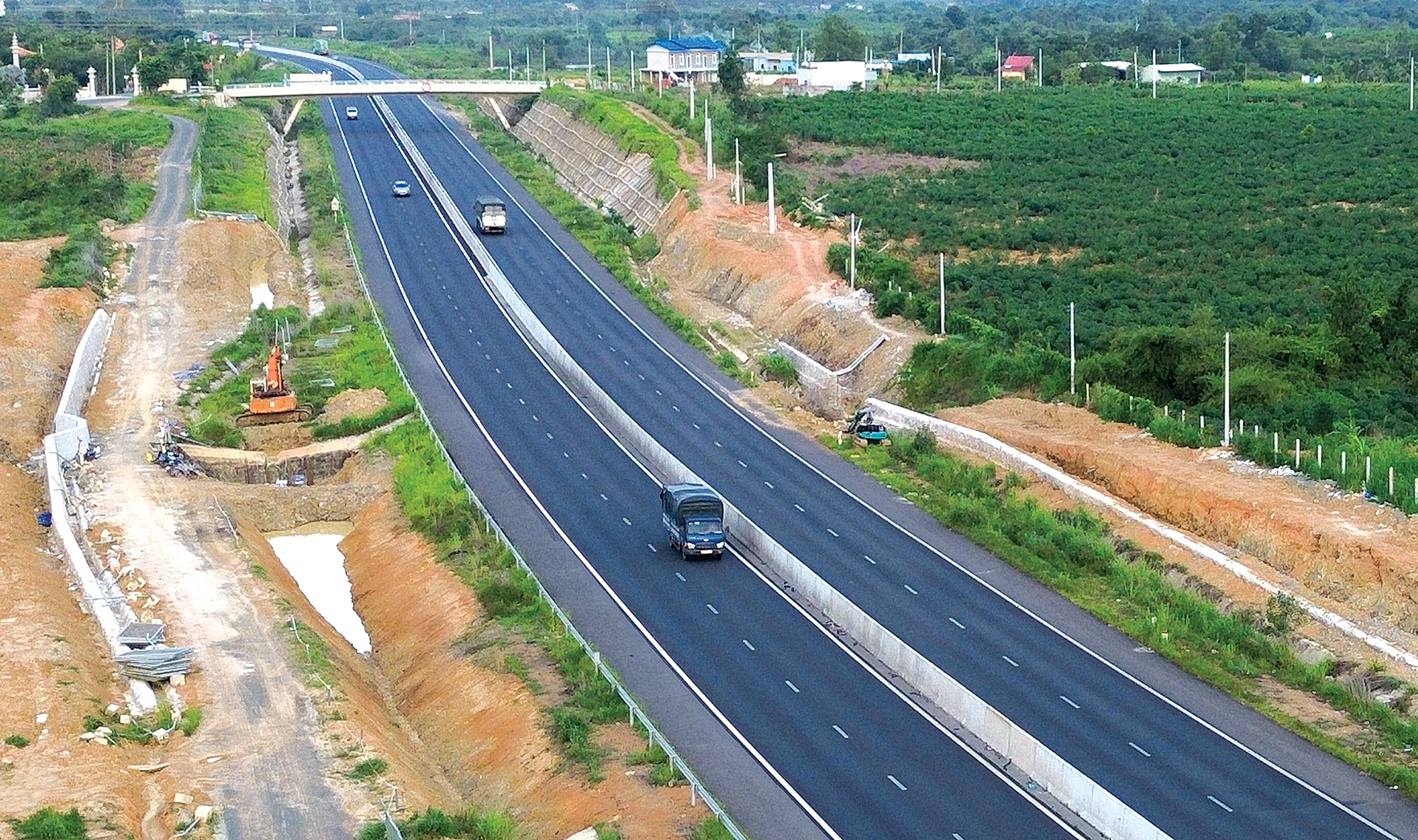 Huy động nguồn lực mở rộng cao tốc Bắc - Nam - Ảnh 1.