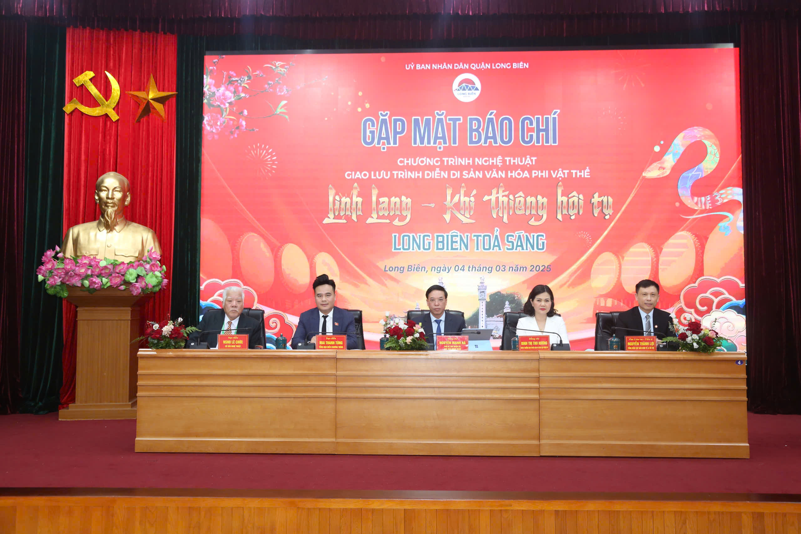 Sắp giao lưu tr&igrave;nh diễn di sản văn ho&aacute; phi vật thể c&aacute;c di t&iacute;ch ở Long Bi&ecirc;n- Ảnh 1.