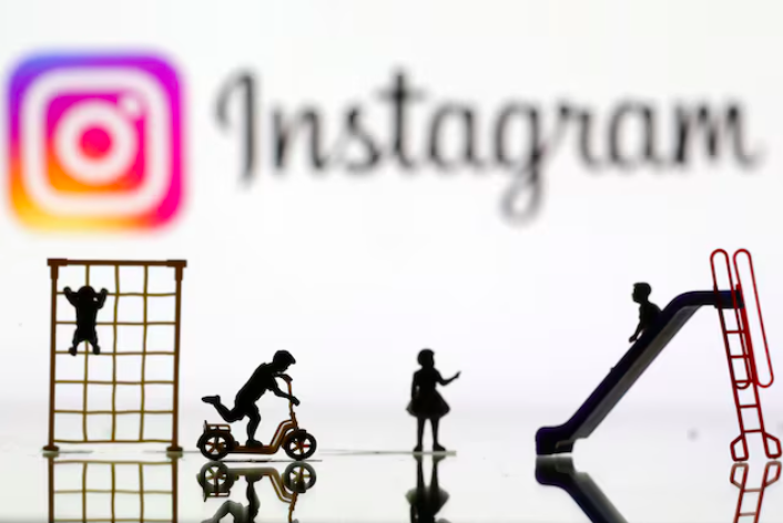 C&aacute;c "&ocirc;ng lớn" c&ocirc;ng nghệ đ&ograve;i c&ocirc;ng bằng khi Australia ưu &aacute;i YouTube- Ảnh 1.