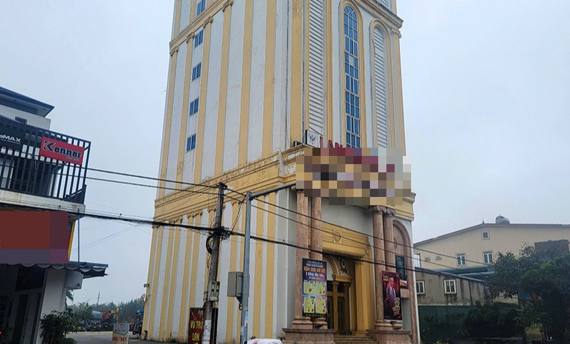 Bắt một bảo vệ qu&aacute;n karaoke ở H&agrave; Tĩnh về h&agrave;nh vi giết người- Ảnh 1.