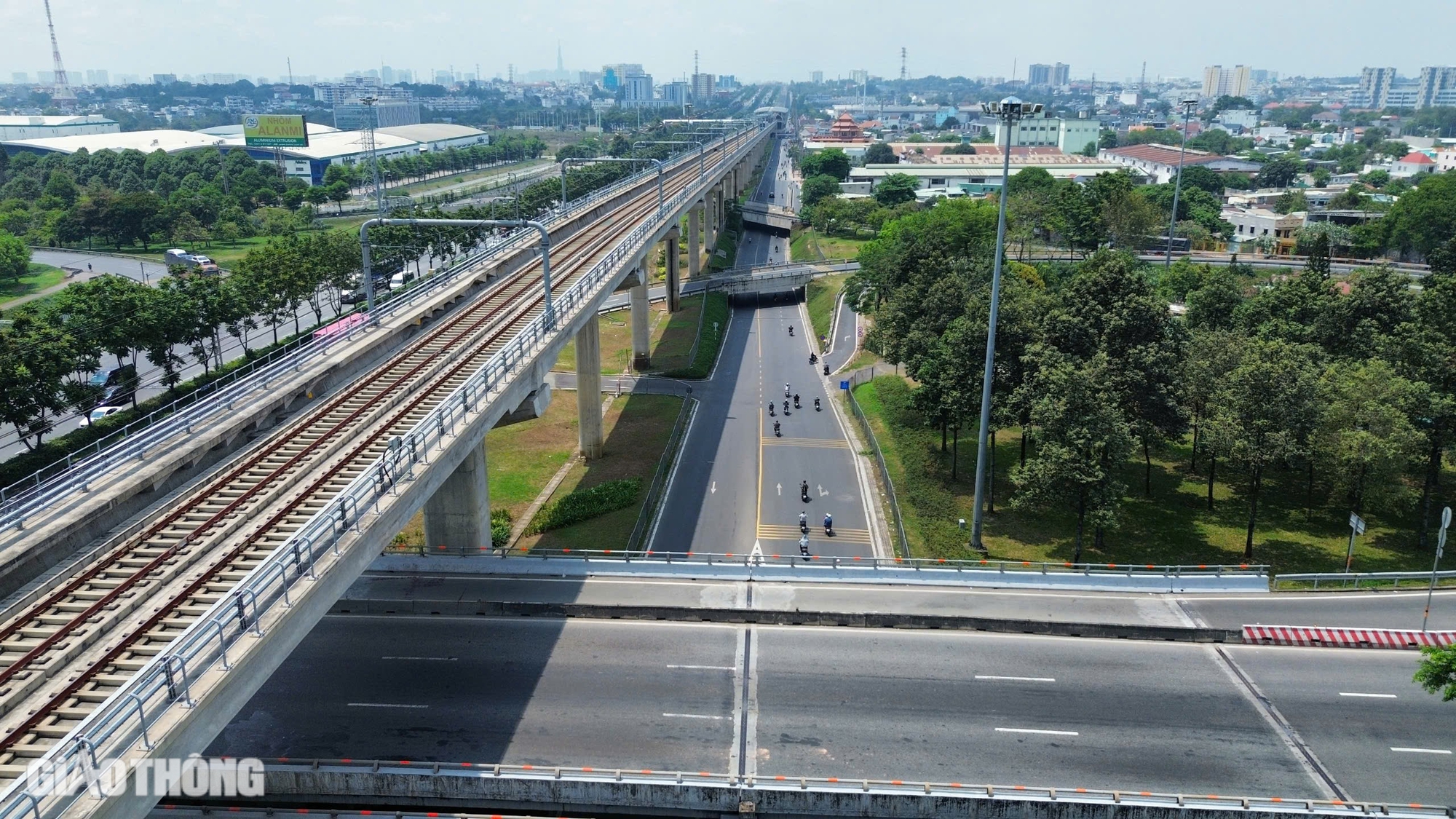 Hầm chui cửa ng&otilde; ph&iacute;a Đ&ocirc;ng TP.HCM 9 năm chưa xong v&igrave; vướng mặt bằng- Ảnh 8.